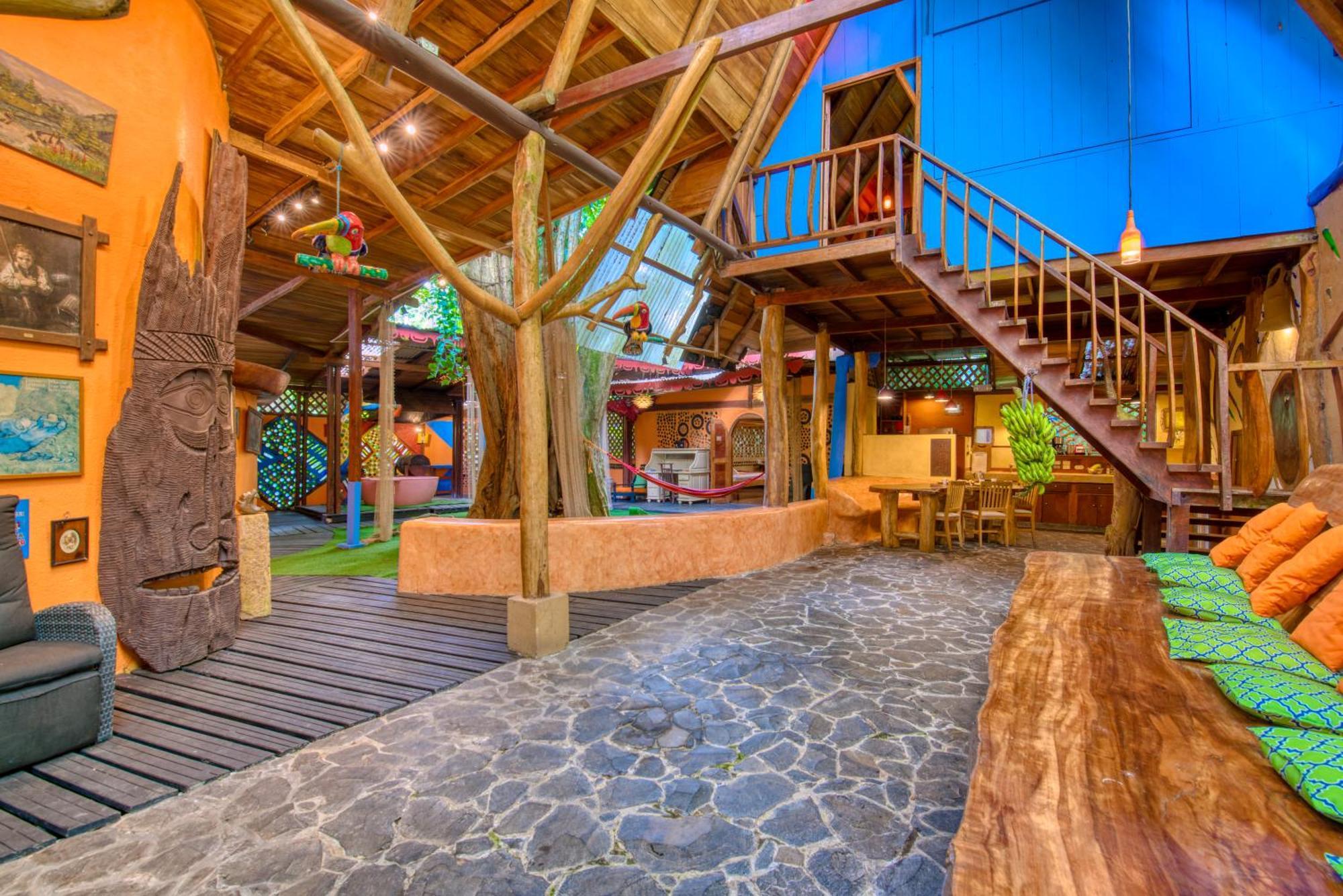 Tree House Beachfront Lodge Puerto Viejo de Talamanca Екстериор снимка