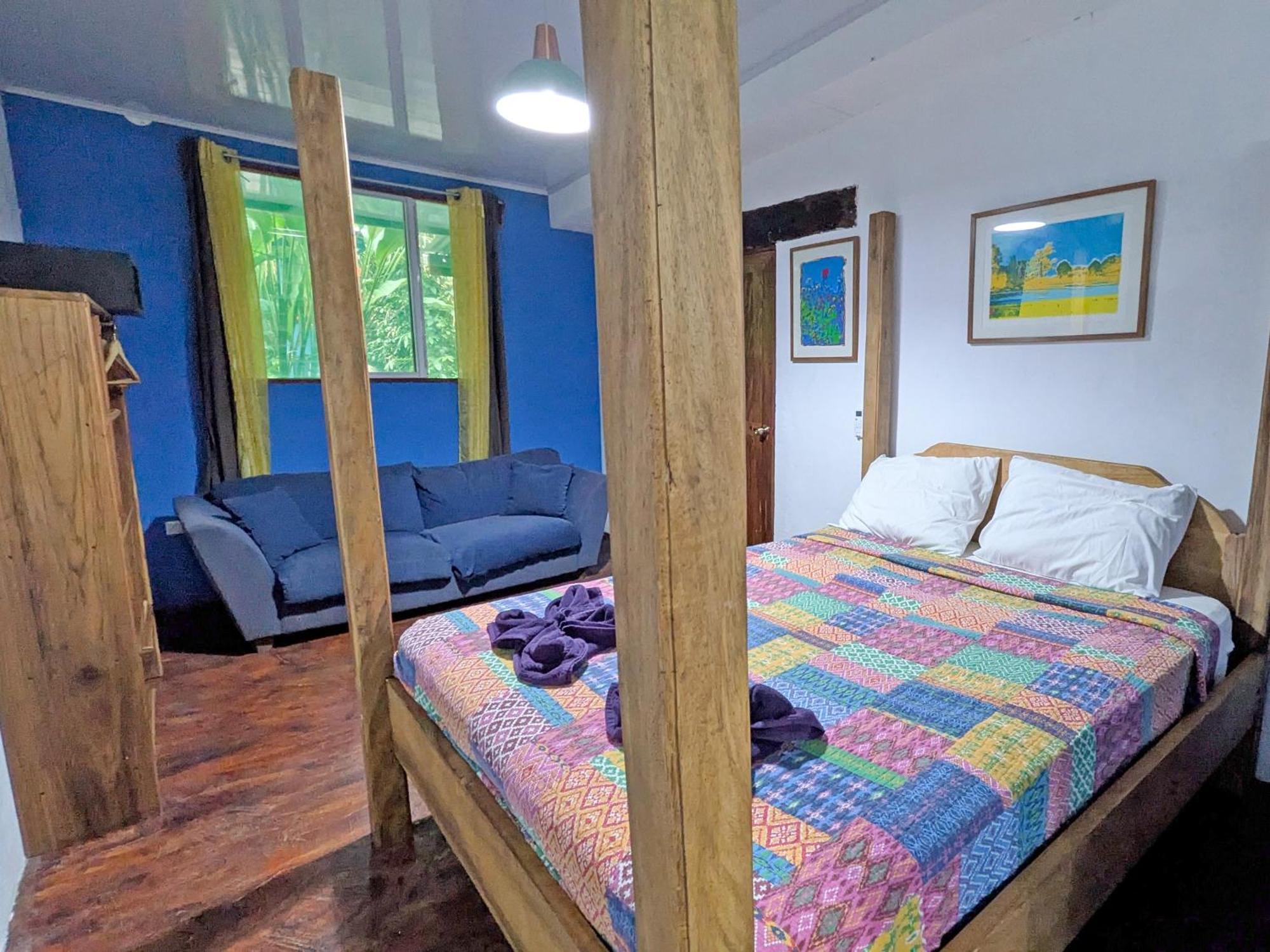 Tree House Beachfront Lodge Puerto Viejo de Talamanca Екстериор снимка